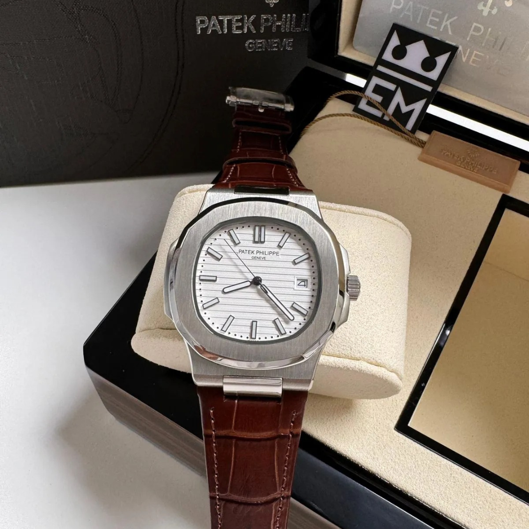 Patek Philippe Nautilus White Automatic 40mm