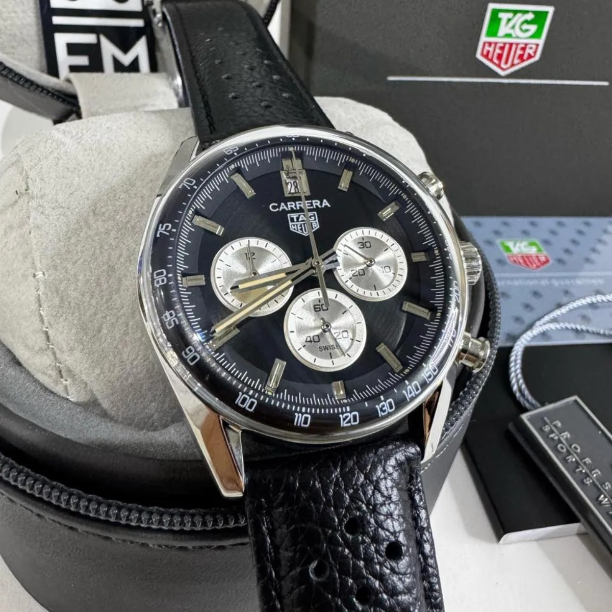 TAG Heuer Carrera Chronograph – Black/Silver – Leather Strap