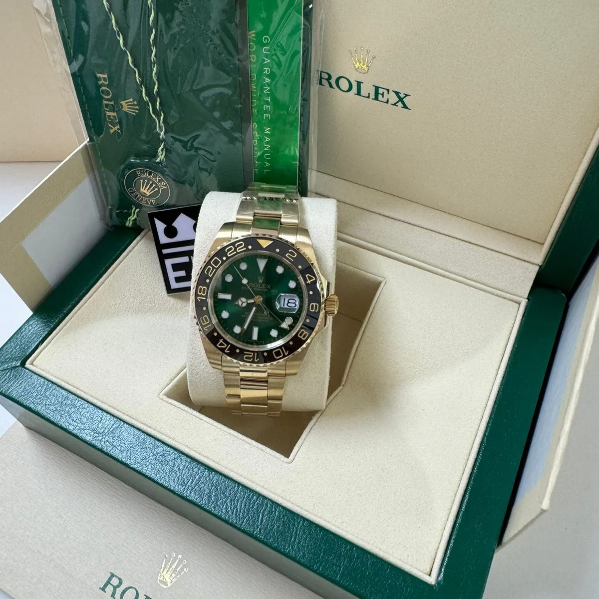 Rolex GMT-Master II – Green Dial