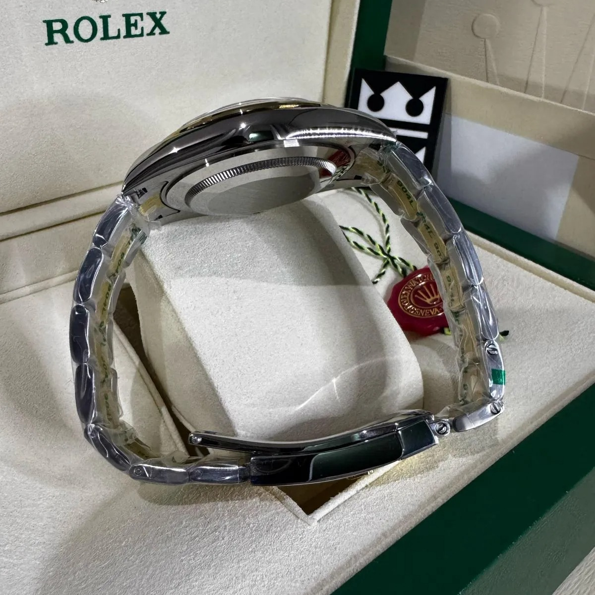 Rolex Explorer – Black Dial – Rolesor