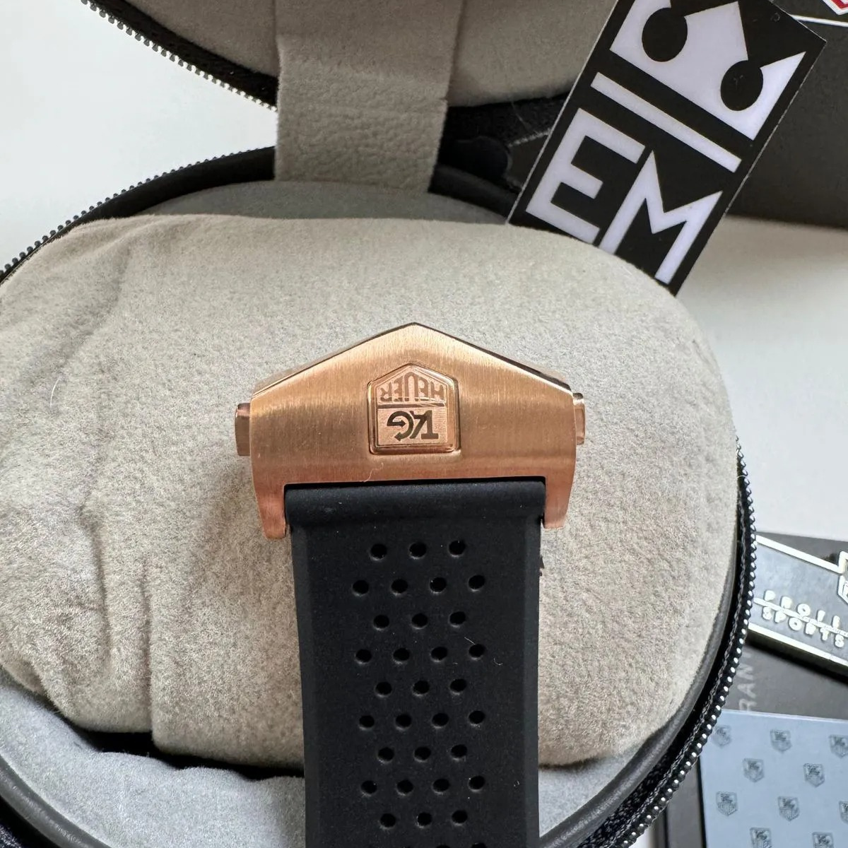 TAG Heuer Carrera Pendulum Rose Gold – Black Dial