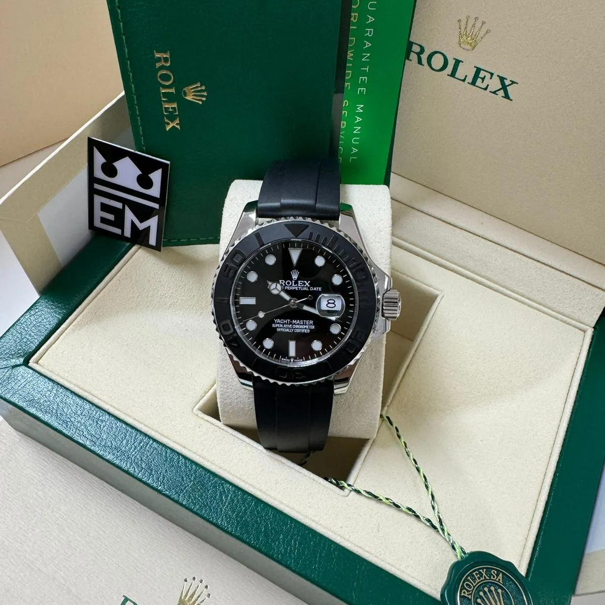 Rolex Yacht-Master 42 – Black Dial – Oysterflex