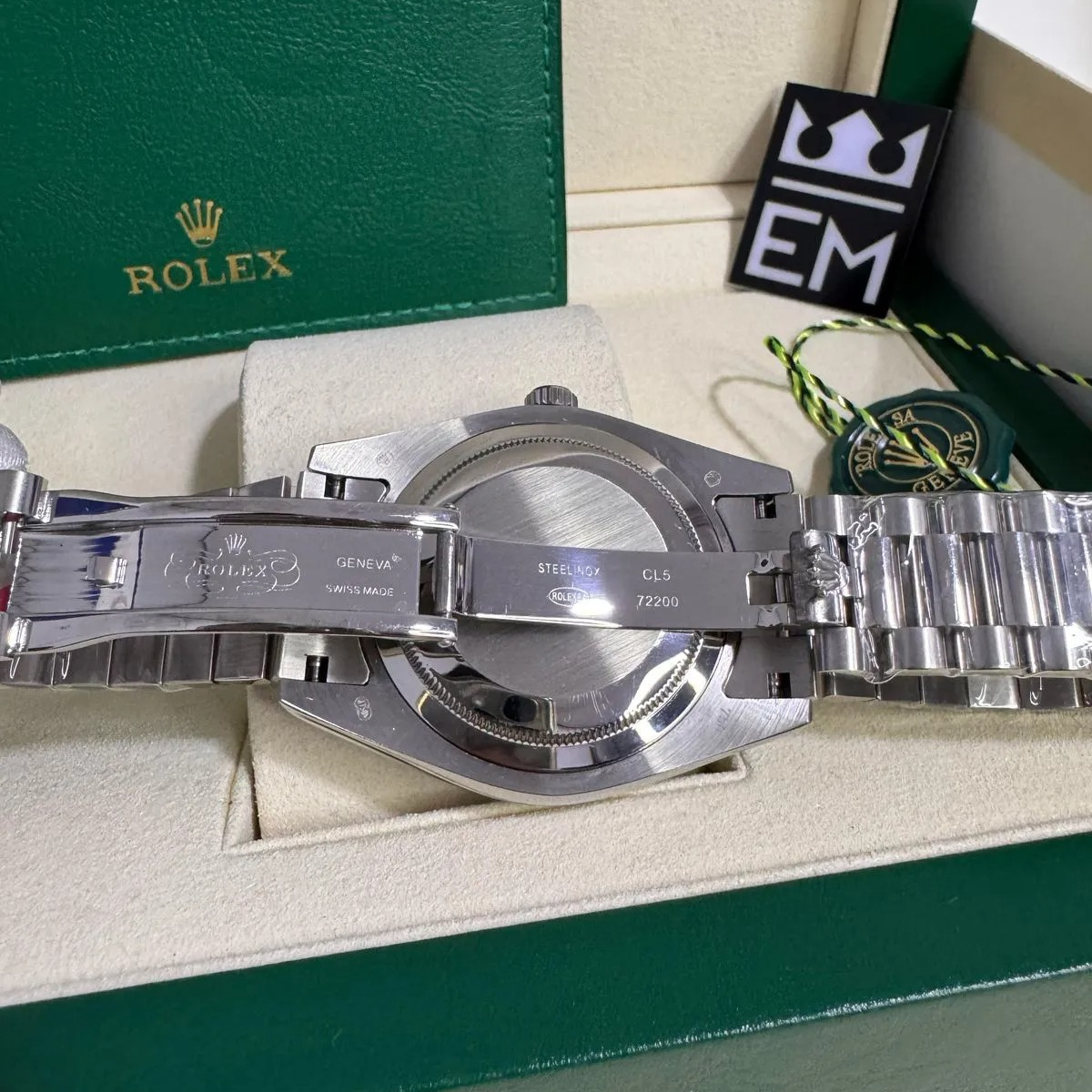 Rolex Day-Date 40 – Silver Dial